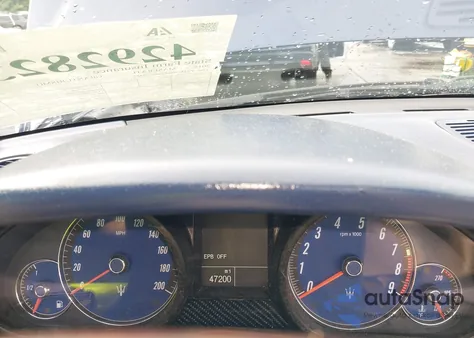 2015 Maserati Granturismo из США, поврежденный, VIN ZAM45MMA4F0142577